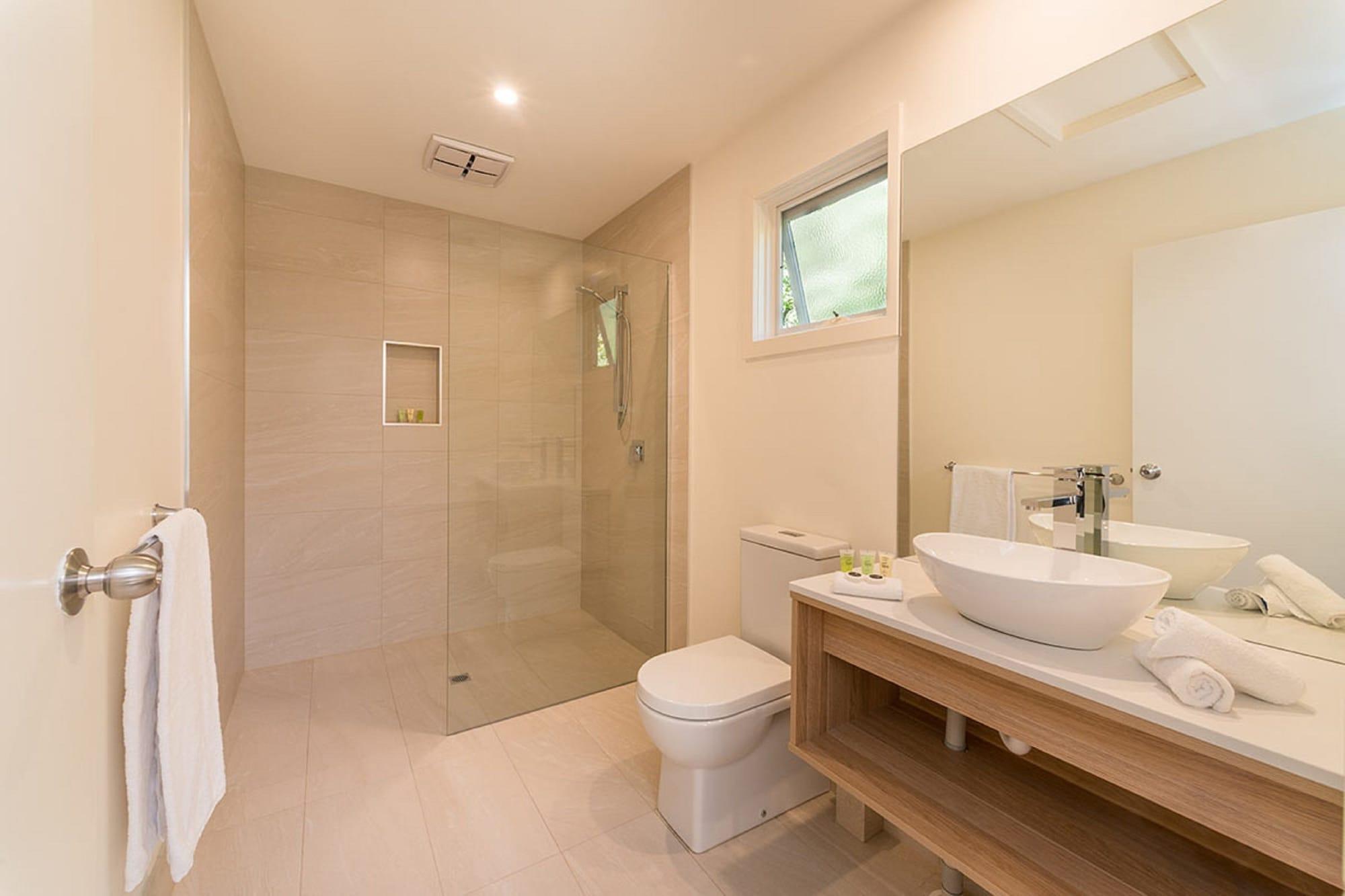 โบ๊ตเฮาส์ รีสอร์ต สตูดิโอ แอนด์ สวีท Motel แบลร์กาวรี ภายนอก รูปภาพ