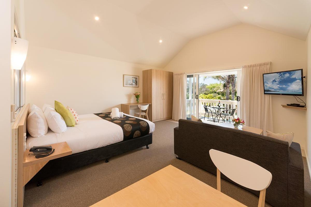 โบ๊ตเฮาส์ รีสอร์ต สตูดิโอ แอนด์ สวีท Motel แบลร์กาวรี ภายนอก รูปภาพ